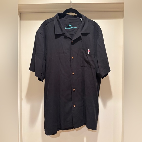 Tommy Bahama Black It’s Wine O’Clock Casual Button Down Shirt - Picture 3 of 5